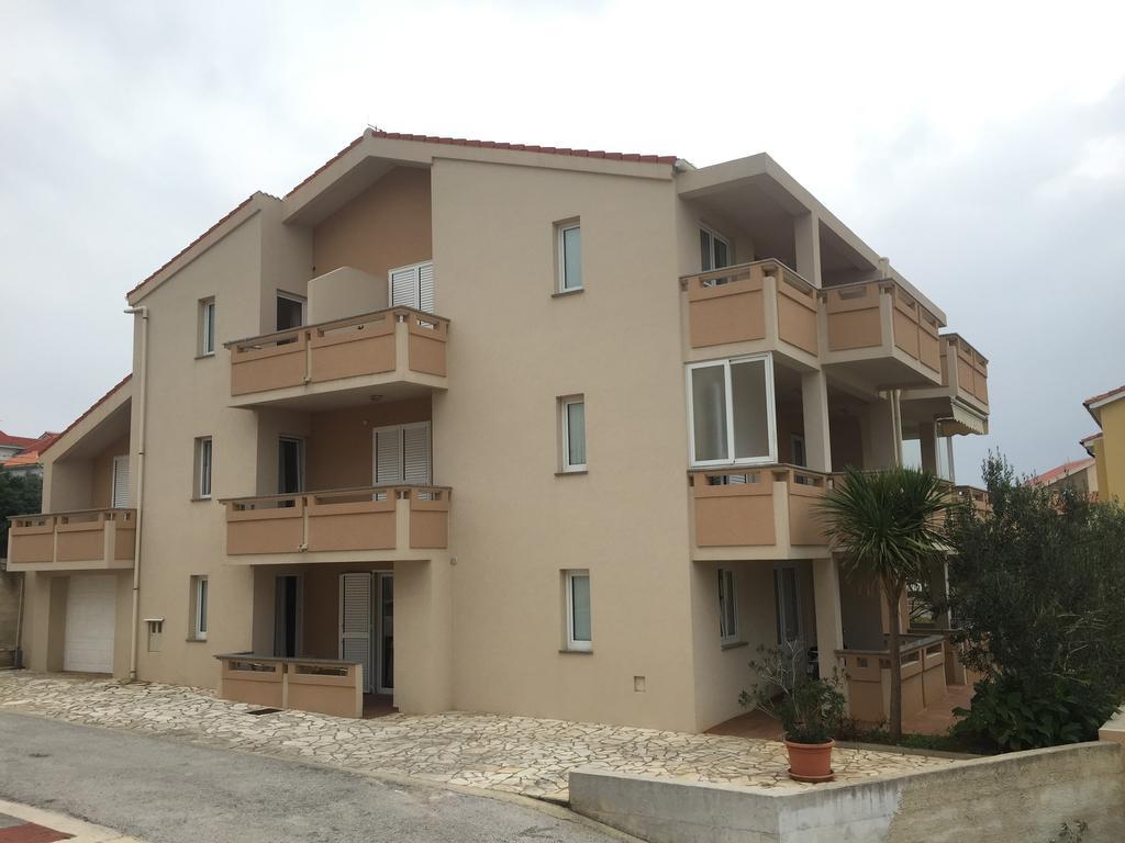 Apartments Marija Novalja Exteriér fotografie